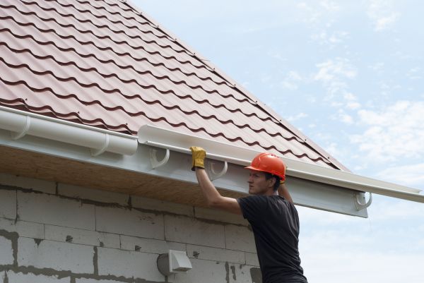 Rain Gutter Repair in Jefferson