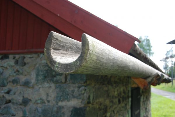 Wooden Gutter Repair in Jefferson