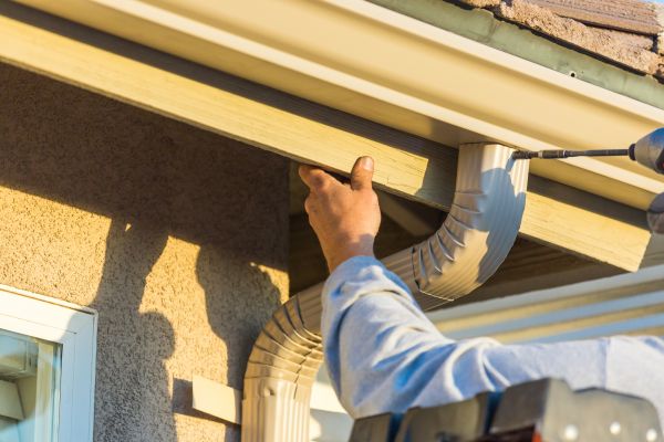 Aluminum Rain Gutter Service in Jefferson