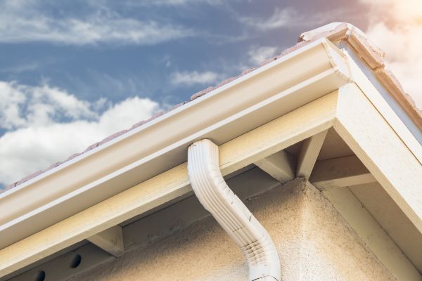 Seamless Gutter Replacement in Jefferson